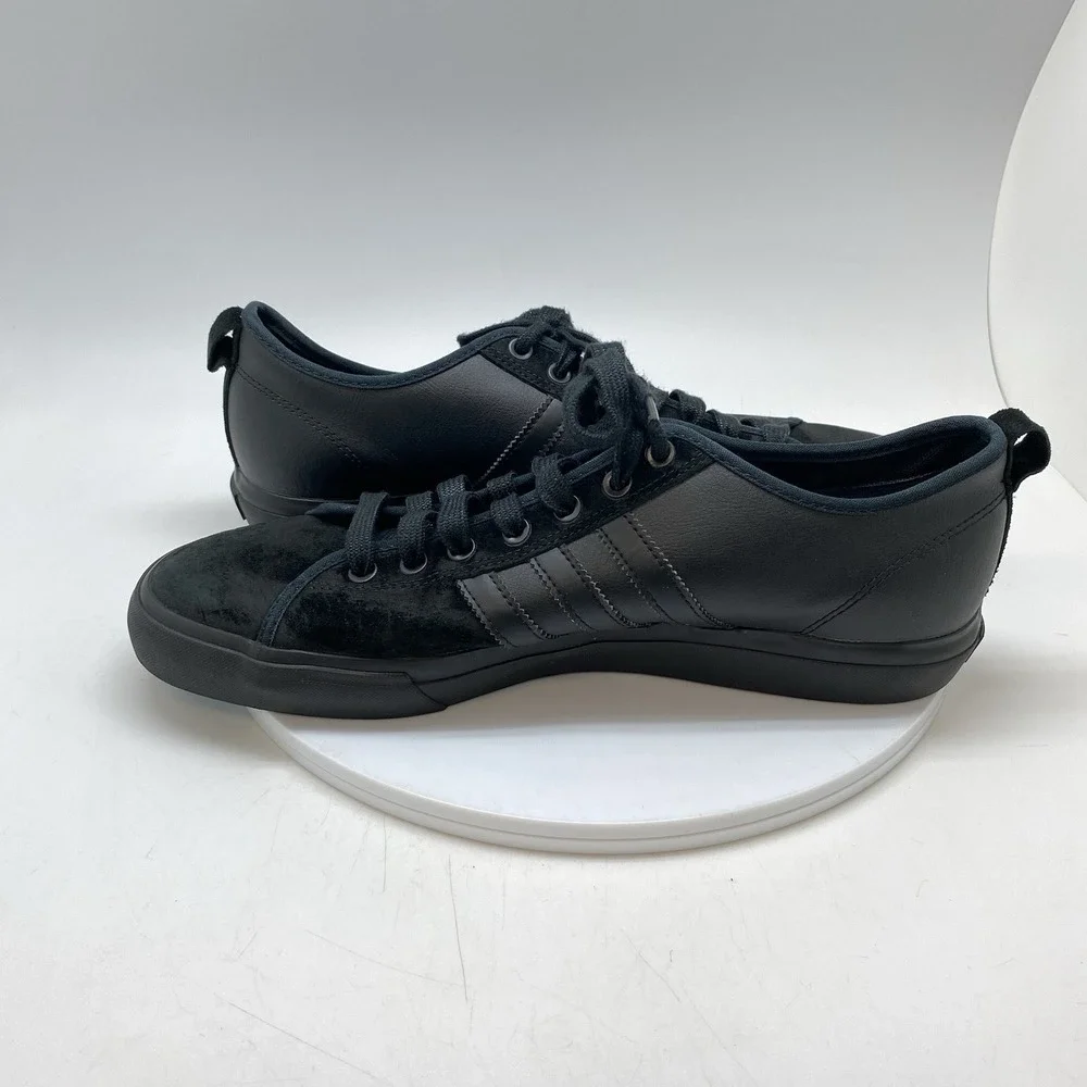 Adidas Sneakers Mens 11.5 Matchcourt DB0583 Black Suede Leather Casual Shoes